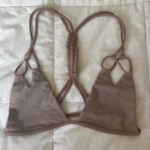 Acacia M Bikini Top